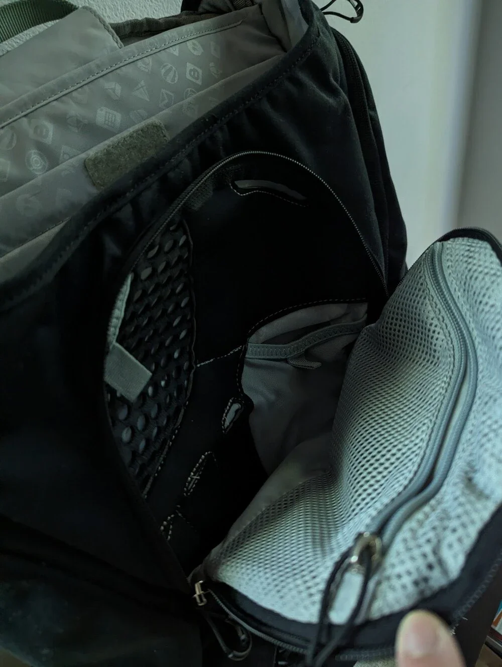 Rare Osprey Pixel Laptop Backpack 26L - Limited Edition Commuter Daypack